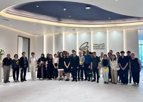 วันที่ 5 พฤศจิกายน 2