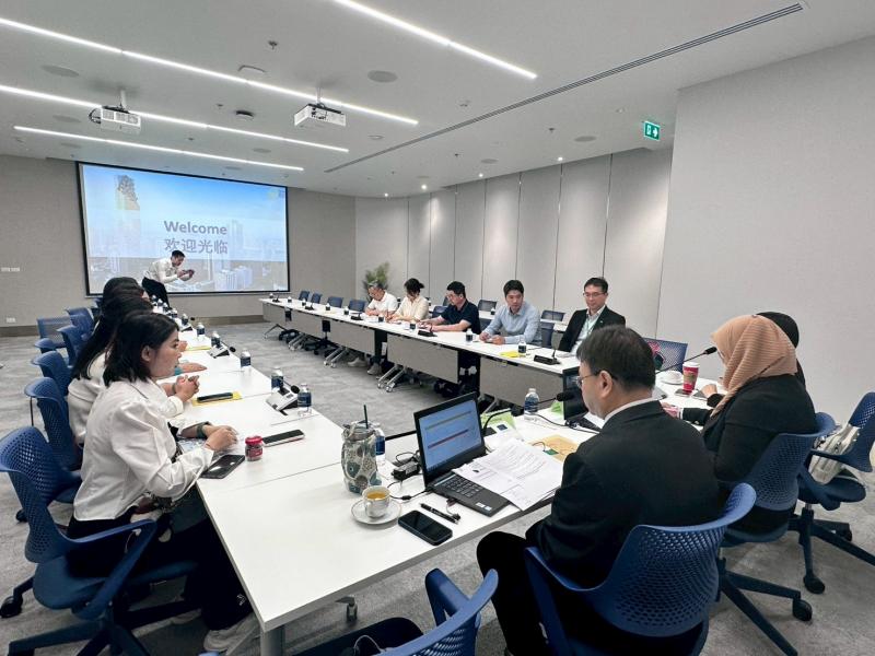 คุณภัทรกฤตย์ วิจิ