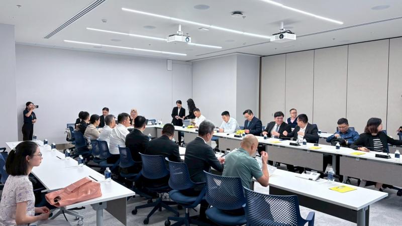 คุณภัทรกฤตย์ วิจิ