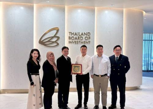 คุณภัทรกฤตย์ วิจิ